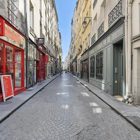 Saint-sauveur Cozy Nest Apartment Paris